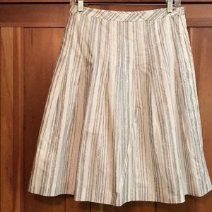 Pretty Ann Taylor Loft skirt